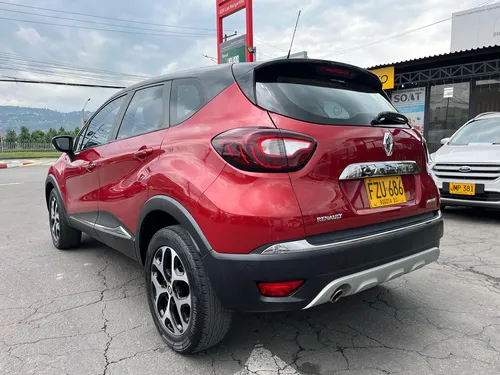 Renault Captur 2.0 Intens Automática