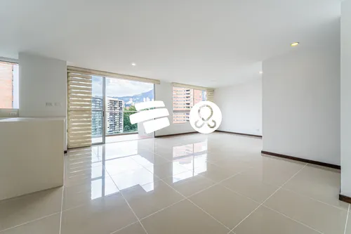 Apartamento En Venta En El Poblado, Ubicación Privilegiada