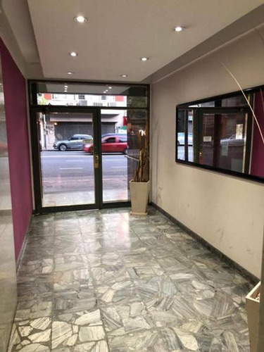Imagen 3 de 19 de Excelente 4 Amb.-calle-luz-balcón-diario-lavadero