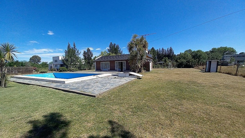 Imagen 9 de 27 de 303 E/50 Y 52 - El Rodeo Quinta C/pileta - Baum Propiedades
