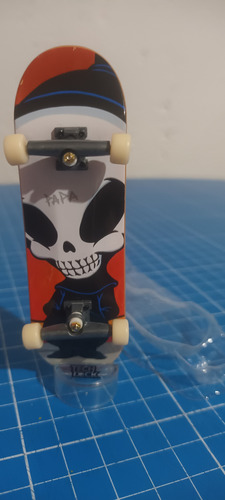 Tech Deck Patineta Skateboard - Alien (Usado)