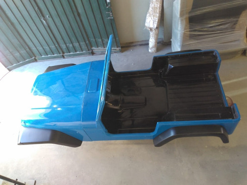Carrocería Replica Fibra De Vidrio 2 Puertas Trompa Larga