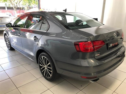 Imagem 8 de 15 de Volkswagen Jetta 2.0 Tsi Highline 4p