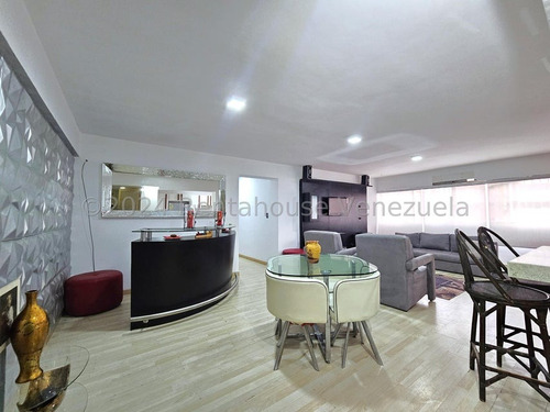 Apartamento En Alquiler Urbanización El Parque Barquisimeto Jrh Zona Este #24-22338 Amoblado 