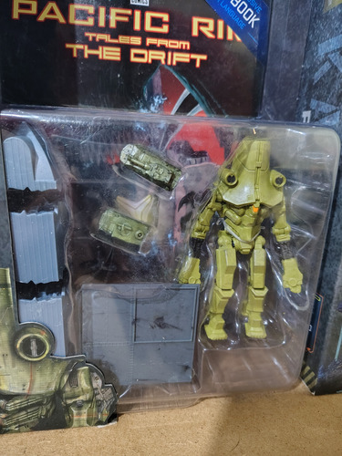 Mcfarlane Toys Pacific Rim Titanes Jaeger Cherno Alpha Raiju (Usado)