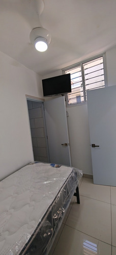 Miraflores, Unibe, Apec Alquiler Aparta Estudios Amueblados, Facil Acceso Zona Colonial, Uasd, Ufhec, Pucamaima Pucmm, La Catolica, Gazcue, Uce, Don Bosco, Metro, Uce, El Vergel, Zona Universitaria