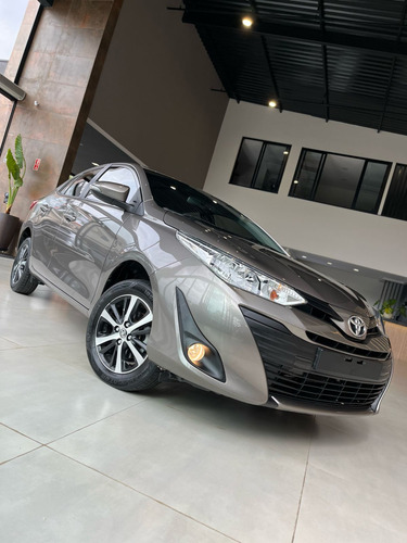 Toyota Yaris 1.5 16V FLEX SEDAN XL PLUS TECH MULTIDRIVE