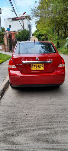 Nissan Tiida Comfort 2011