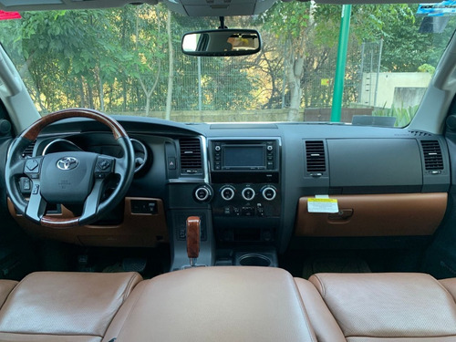 Imagen 7 de 15 de Toyota Sequoia Platinum 2019
