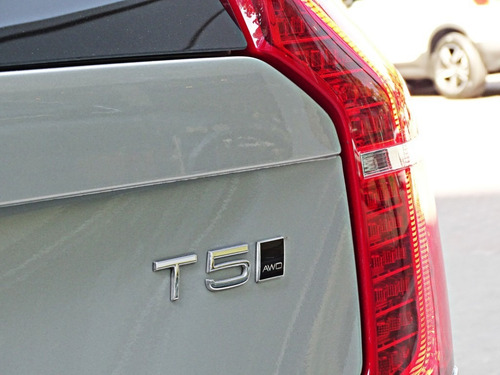Volvo Xc90 T5 Awd