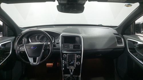 Volvo XC60 2.0 INSPIRATION T5 AT