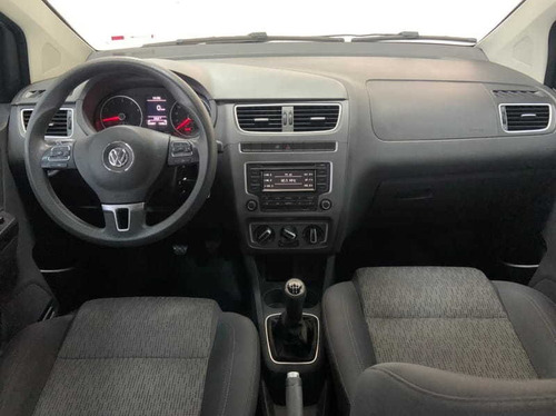 Imagem 4 de 7 de Volkswagen Fox 1.0 Gii 2014
