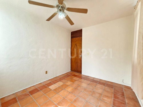 Departamento En Venta En Villa Hamburgo, Versalles, Puerto Vallarta