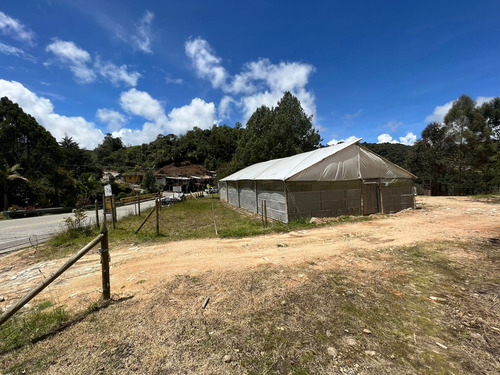 Finca  Para Produccion O Glamping En Venta 