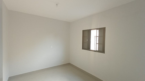 Imagem 4 de 10 de Casa Para Alugar, 70 M² Por R$ 700,00/mês - Alemães - Piracicaba/sp - Ca3327