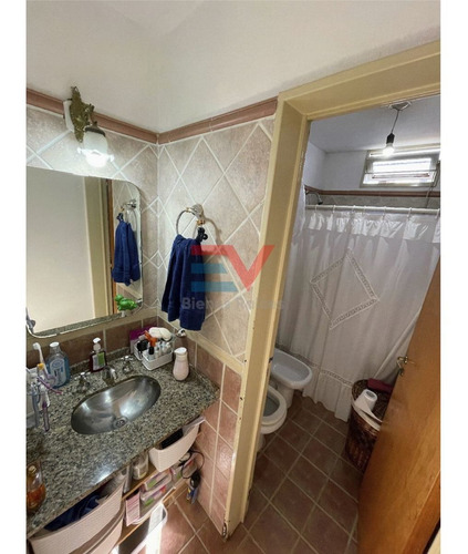 Imagen 13 de 21 de Venta. Arguello. Propiedad 200 Mts Cub 400 Mts Terreno A 2 Cuadras De Recta Martinolli