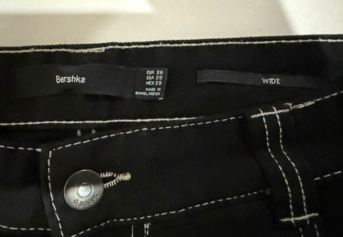 Jean Bershka Importado