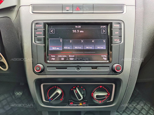Volkswagen Fox Connect 1.6 Flex 8v 5p