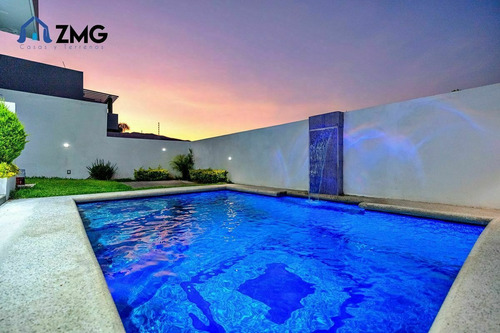 Casa Con Alberca Zona Bosques De Santa Anita