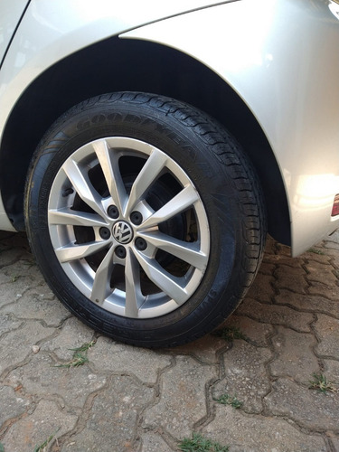 Volkswagen Fox Highline Imotion 1.6 Flex 2014