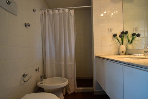 Venta De Apartamento 1 Dormitorio Y Medio En Península