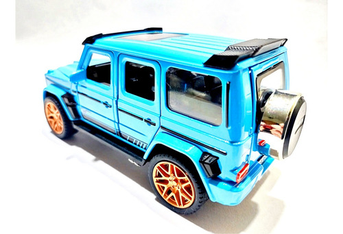 Auto Mercedes Benz G700 Brabus Coleccion Metal Esc 1:32 Celeste