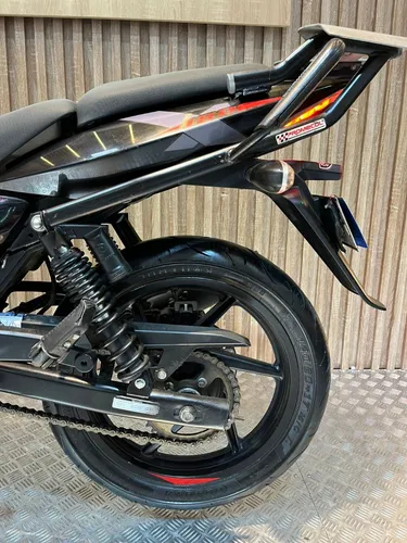 Bajaj Pulsar 180 Fi Neon 2023
