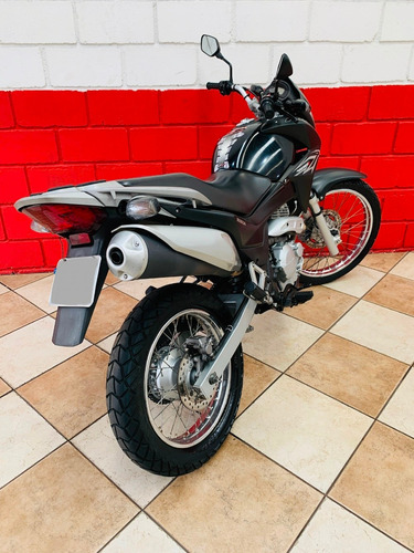 Honda Nx 400i Falcon - Preta - 2014 - Financiamos