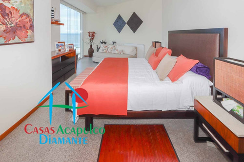 Imagen 13 de 14 de Cad Ocean Front 602. Terraza Con Vista Frontal Al Mar