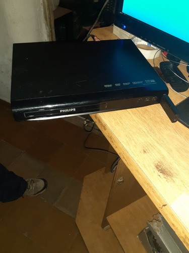 Imagen 2 de 2 de Dvd Philip Con Usb Y Control Remoto !