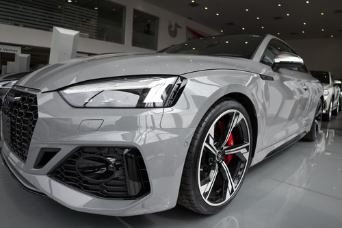 Audi RS5 2.9T Coupe V6 Quattro At