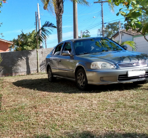 Honda Civic Automático