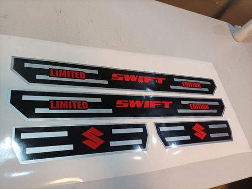 Adhesivos Zocalos Suzuki Swift 4 Unidades