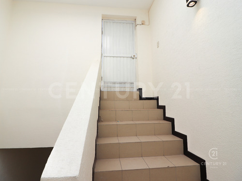 Oficina En Renta En Residencial Cumbres