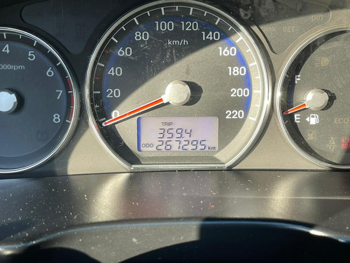 Imagen 11 de 15 de Hyundai Santa Fe Gls 2.4 2013