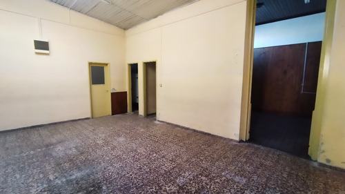 Casa Habitación / / Local Comercial