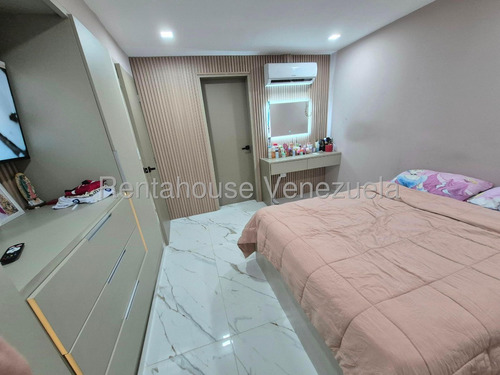 Maravilloso Y Completamente Remodelado Apartamento En Venta Con Inmejorable Ubicación Colinas De La Tahona