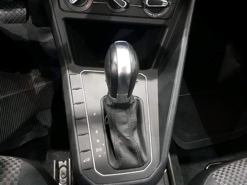 Imagem 8 de 12 de Polo 1.6 Msi Total Flex Automático