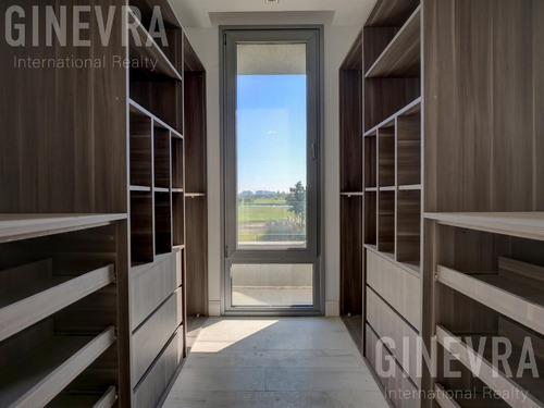 Casa En Venta A Estrenar En Nordelta, El Golf