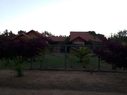 2 Casas En Condominio