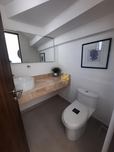Casa Nueva En El Nuevo Refugio
