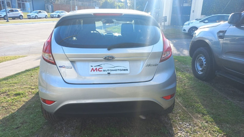 Imagen 6 de 7 de Ford Fiesta Kinetic Se