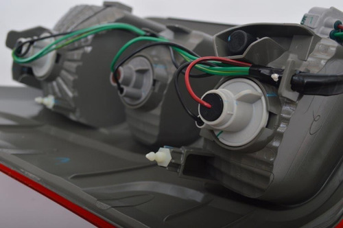 Imagen 4 de 9 de Farol Trasero Derecho Original Mitsubishi L200 2016-2019