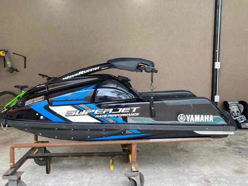 Yamaha Superjet 701 Jet Ski