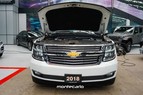 Chevrolet Suburban 5.3 V8 LT Piel 2 Fila Asientos At