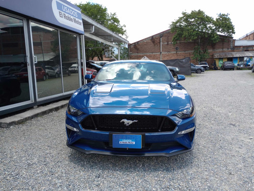 Imagen 2 de 8 de Ford Mustang Gt 5.0