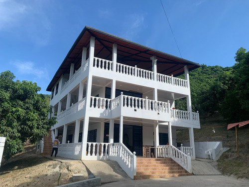 Finca Con Piscina Y Jacuzzi