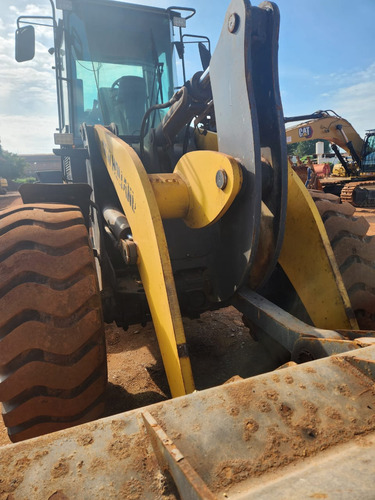 Pá Escavadeira W 130b New Holland - 2022