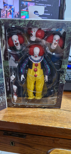 Pennywise It Neca Bootleg Figura De Accion (Usado)