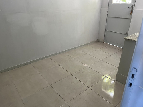 Linda Casa En Ph Planta Baja Entrada Indendiente ( Se Vende Alquilada)